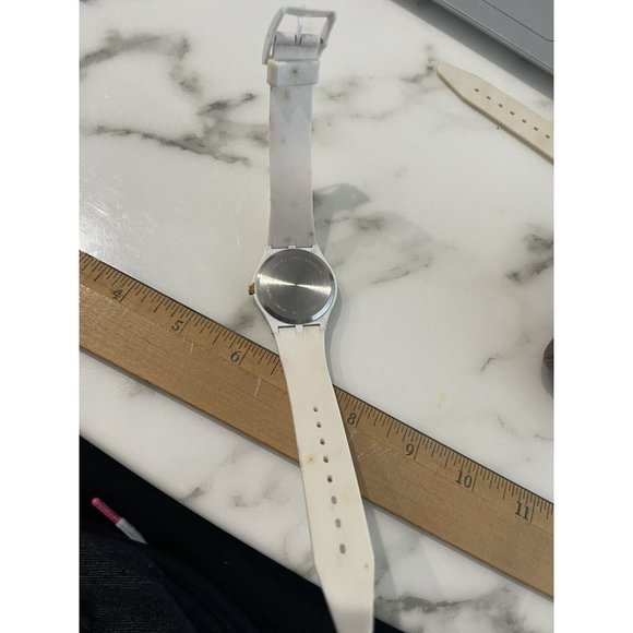 RARE Advertisement  Vintage Manischewitz Cream White Automatic Watch Running !!! - Picture 5 of 7